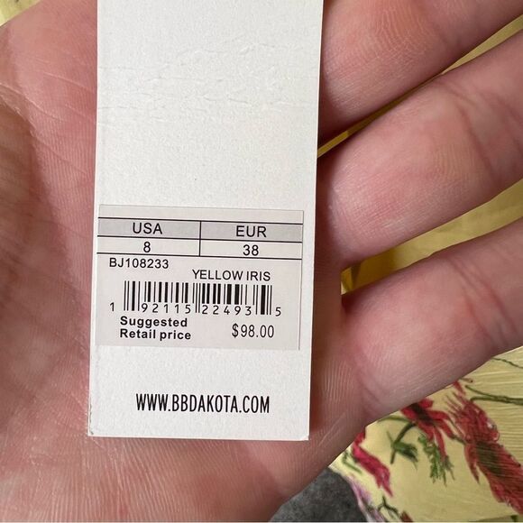 NWT Revolve x BB Dakota Botanical Bae Dress in Yellow Iris | Size 8 - Picture 7 of 12